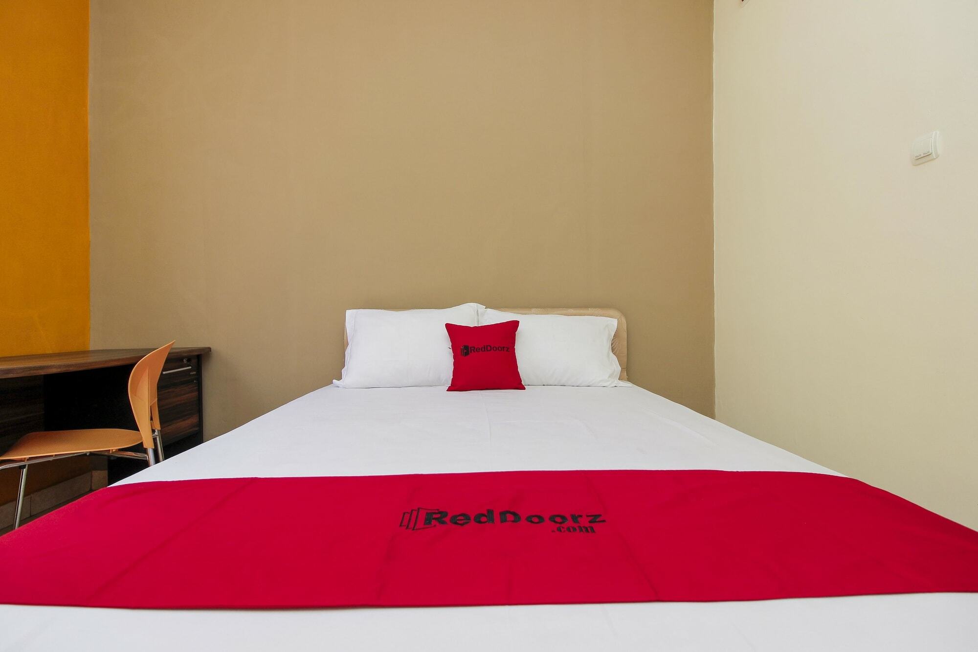 Reddoorz Near Rsup Prof. Kandou Hotel